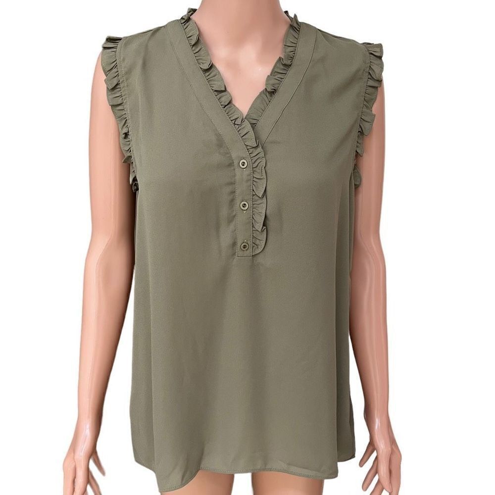 Everleigh top blouse olive green sleeveless ruffle hi lo button detail size M NW